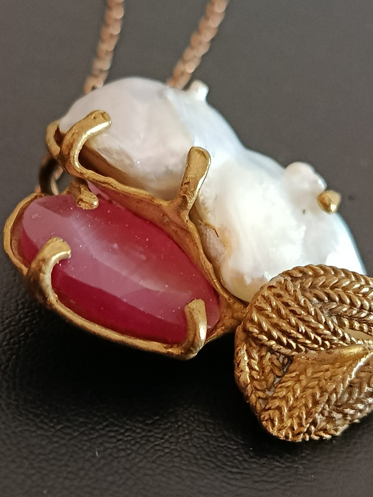 Laura Nocco Baroque Pearl Cat’s Eye Heart Bronze Pendant Signed Italy Rare Art