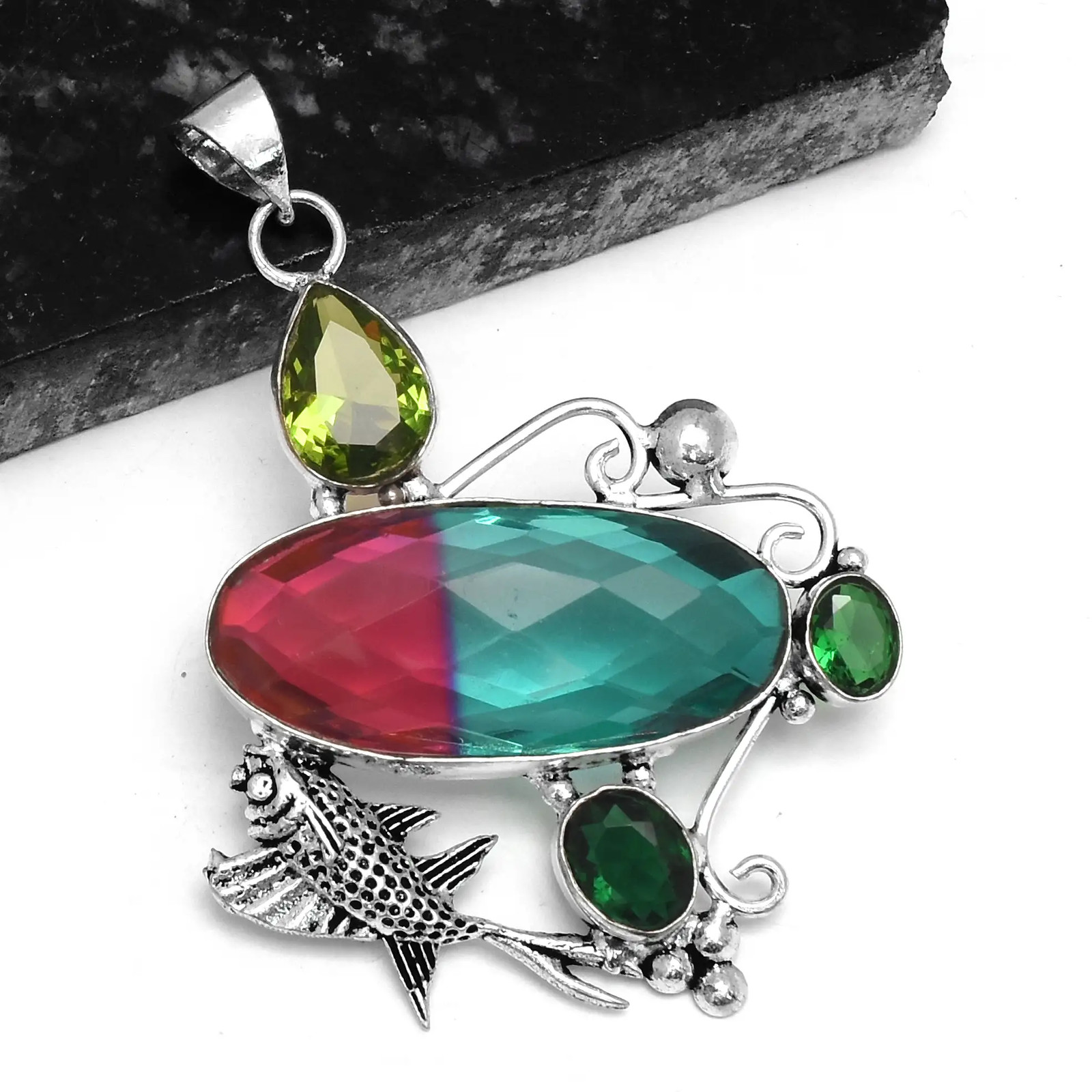 Bi-Color Peridot Ethnic Handmade Pendant Jewelry 2.72″ P-1887
