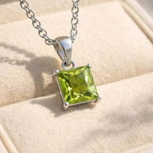 Certified 23 Ct Natural Green Peridot Princess Cut 925 Silver Pendant with Chain