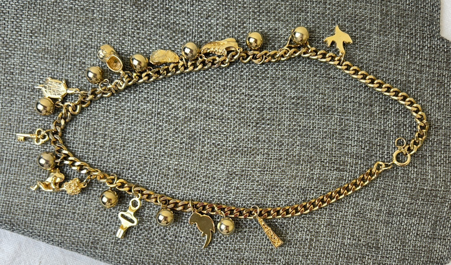 90s Curb Link Charm Necklace Gold Tone Chunky 18″ L Various Life Event Charms