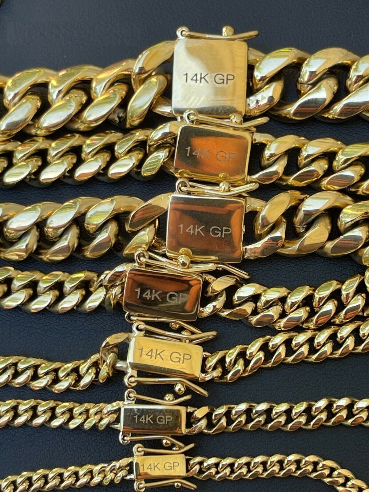 Cadena CUBANA o Pulsera De ACERO INOXIDABLE Bañado En Oro 14K en tamaños 4-14mm
