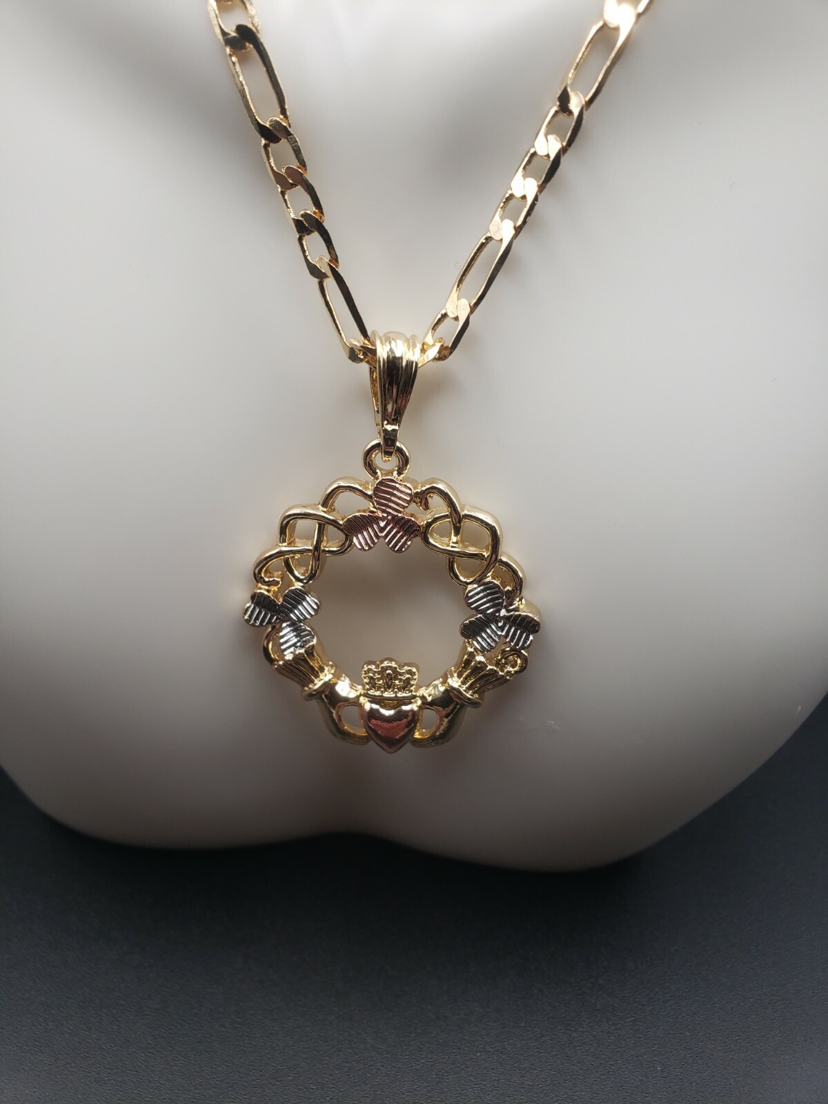 14K Oro Laminado 24 inches long Necklace With Charm