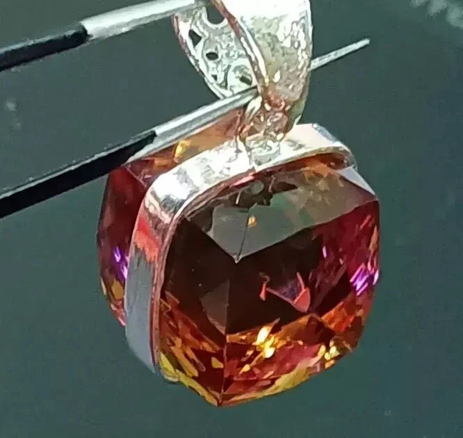 Natural Alexandrite Color Change Gemstone 50.51 Ct+ 925 Solid Silver Pendant