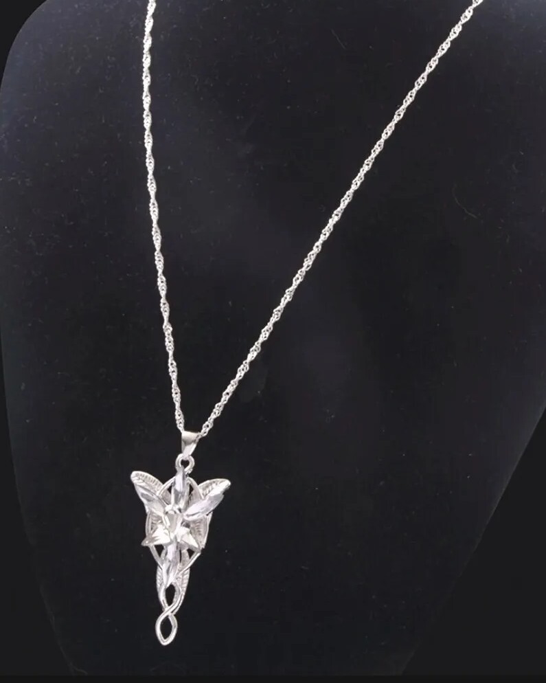 Lord of the Rings Arwen Necklace Pendant EVENSTAR Hobbit LOTR Elven