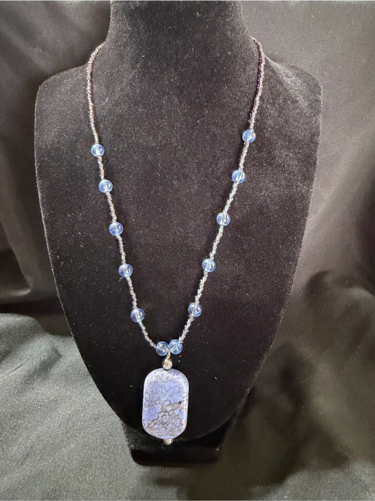 Source Unknown Blue Beaded Pendant Necklace with Marbled Stone
