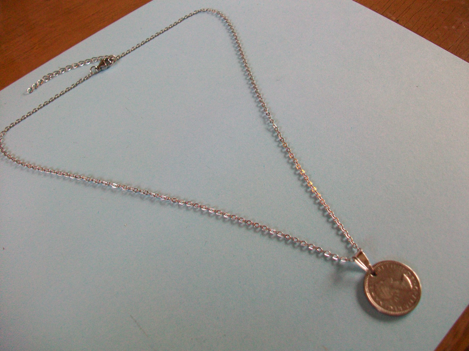 SIXPENCE COIN – SILVER FINE LINK CABLE CHAIN PENDANT NECKLACE – 1953 to 1967