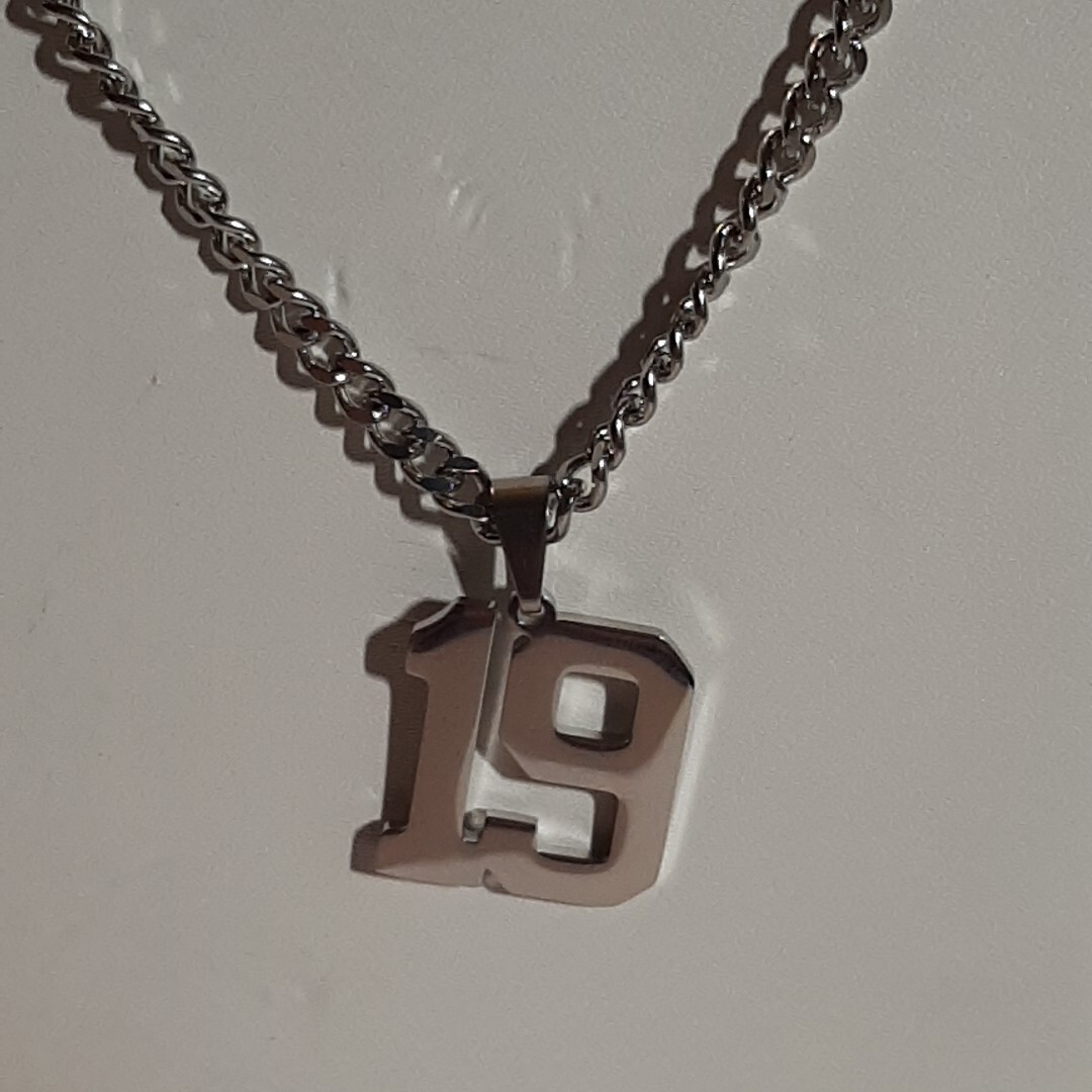 #19 BASEBALL FOOTBALL NUMBER Pendant Charm / 18″-24″ STAINLESS CHAIN NECKLACE