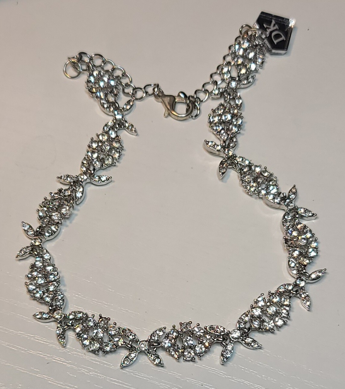 Womens Silver Toned 1.5 mm – 3 mm Rhinestone 15″ Chocker Set Earrings 1 1/2″