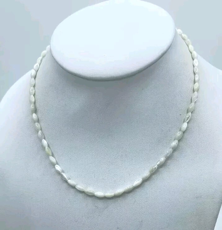 VTG Mother Of Pearl Shell Choker Necklace Set 2 Hand Carved Surfer Beach Unisex