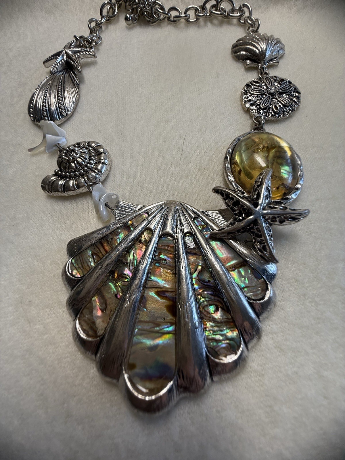 Coastal Silver Tropical Shell Necklace Cruise Wear Abalone