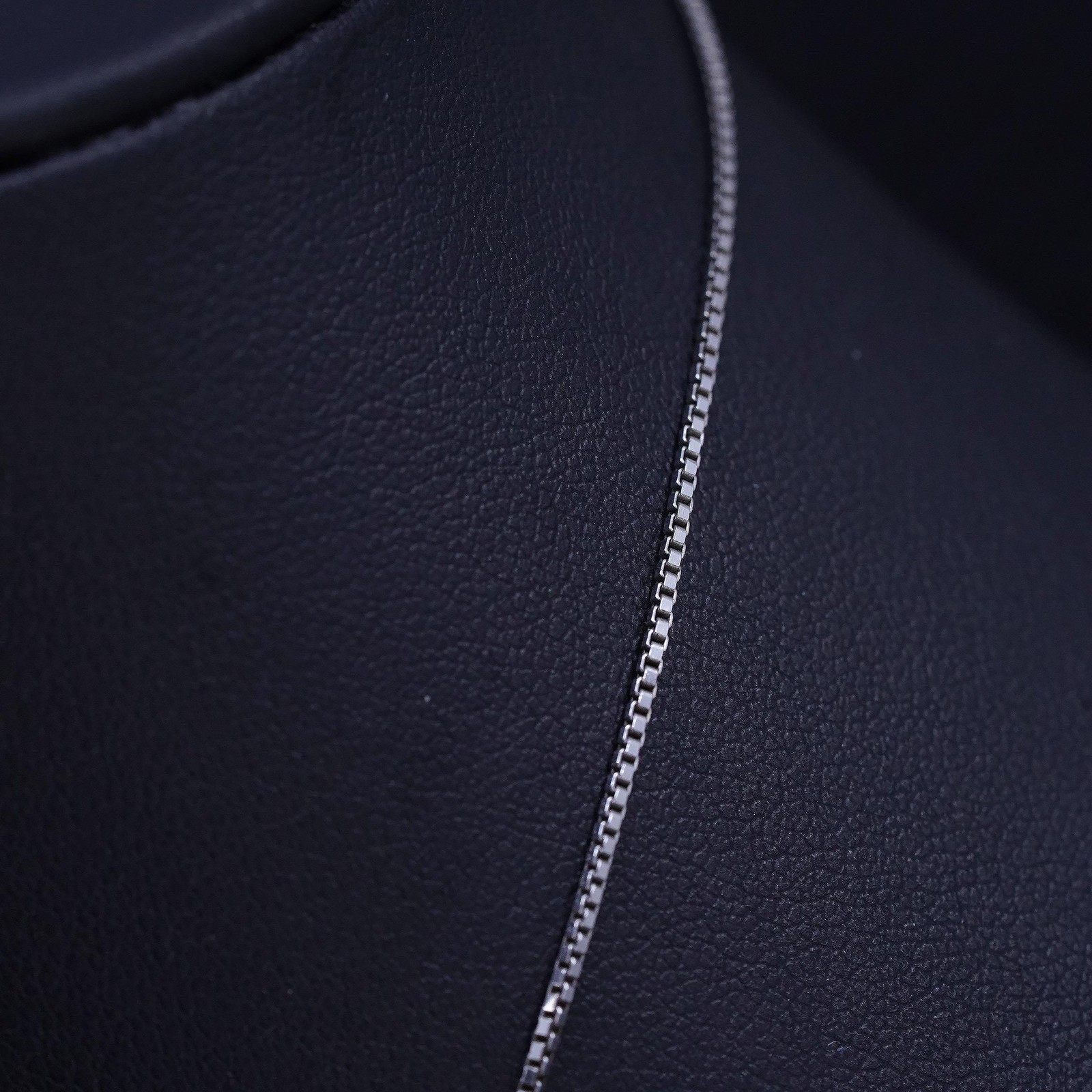 22” 1.6mm, vintage sterling silver 925 box chain necklace