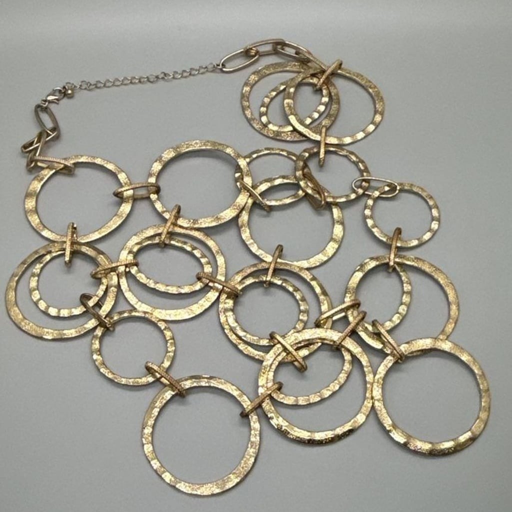 Brutalist Style Hammered Gold Tone Statement Circle Link Bib Necklace Retro