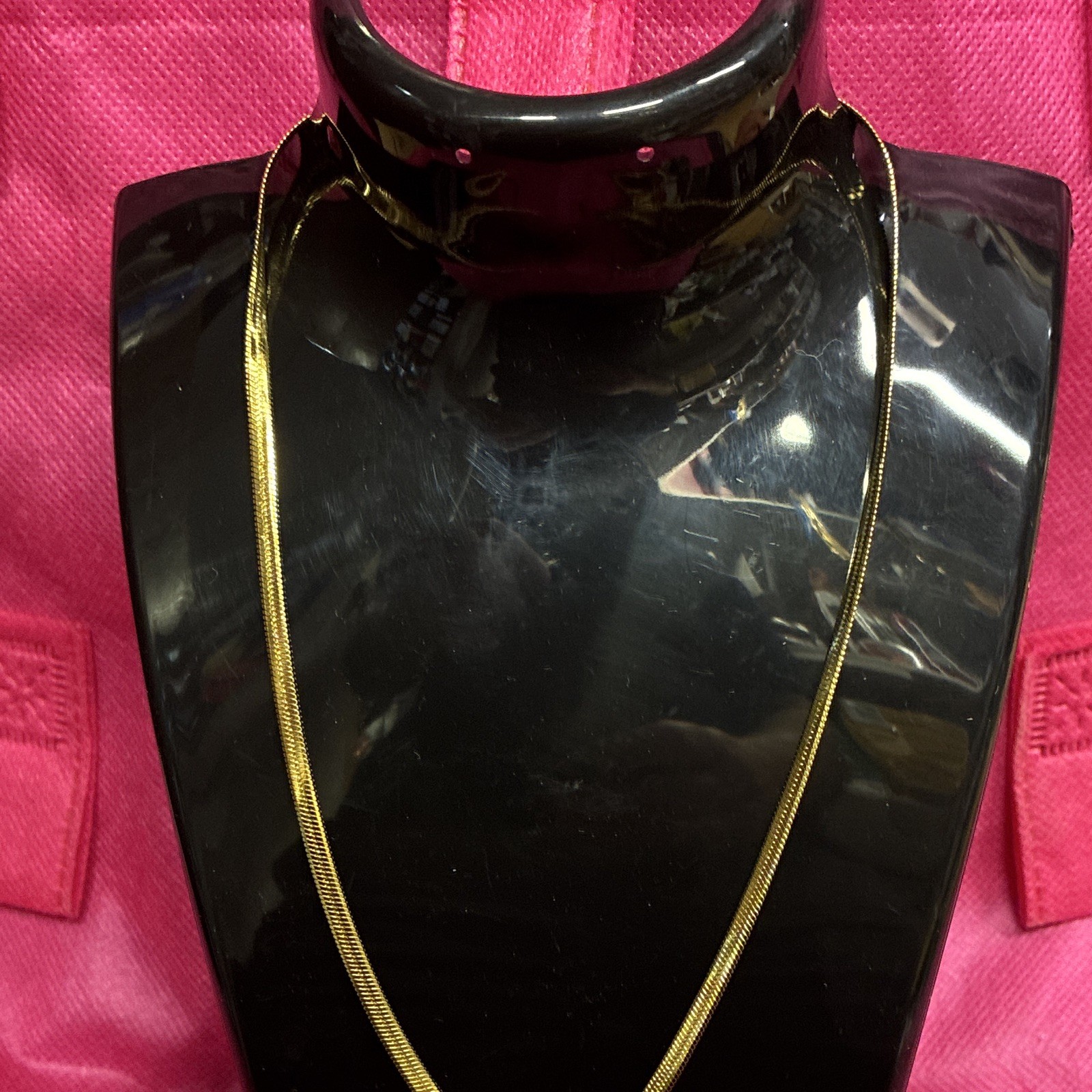 Gold Tone Metal Snake Chain Necklace Lobster Clasp No Stone 0 Gems Undated