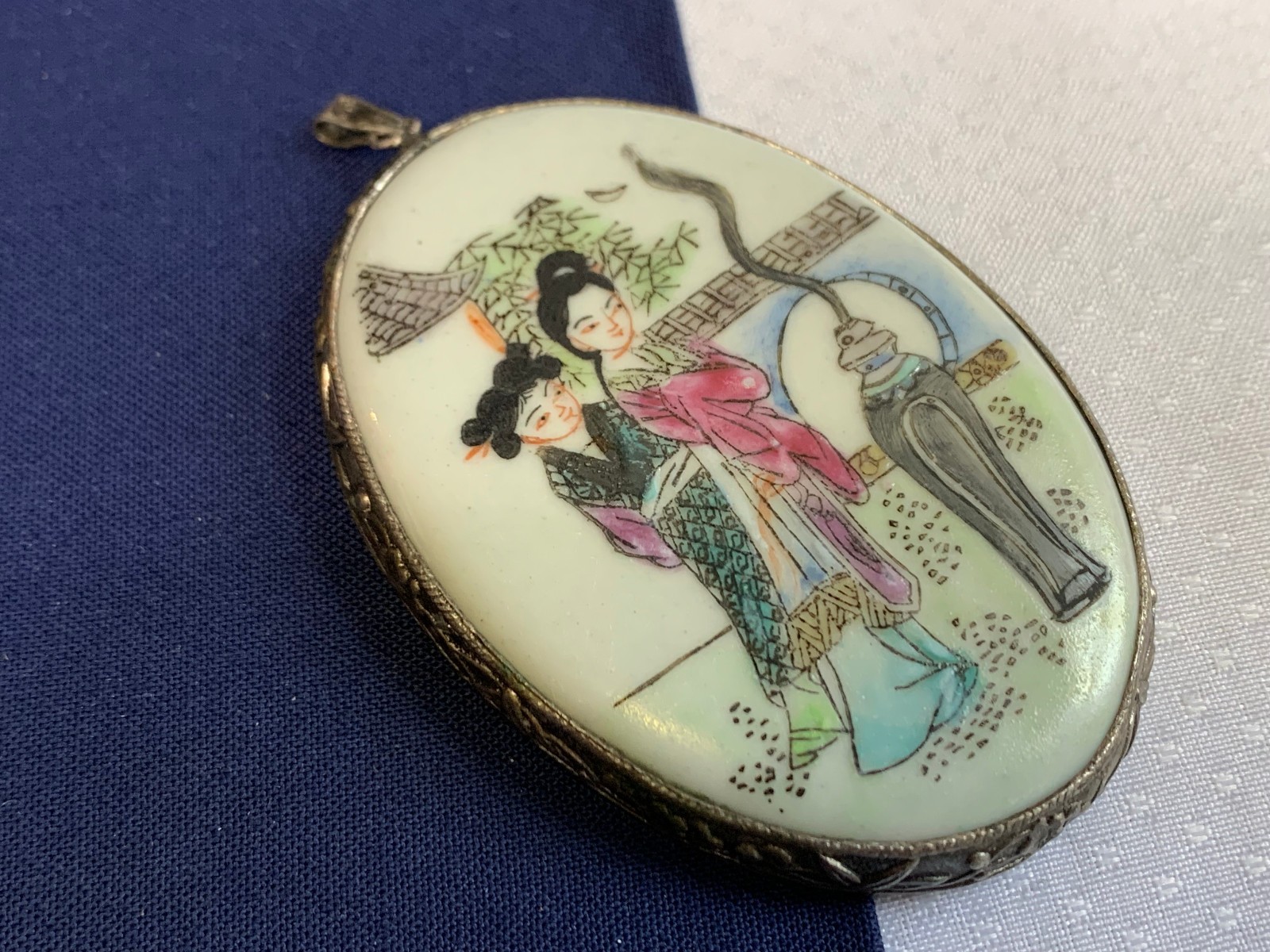 Hand Painted Asian Ladies Pendant Fashion Jewelry Porcelain Beijing China