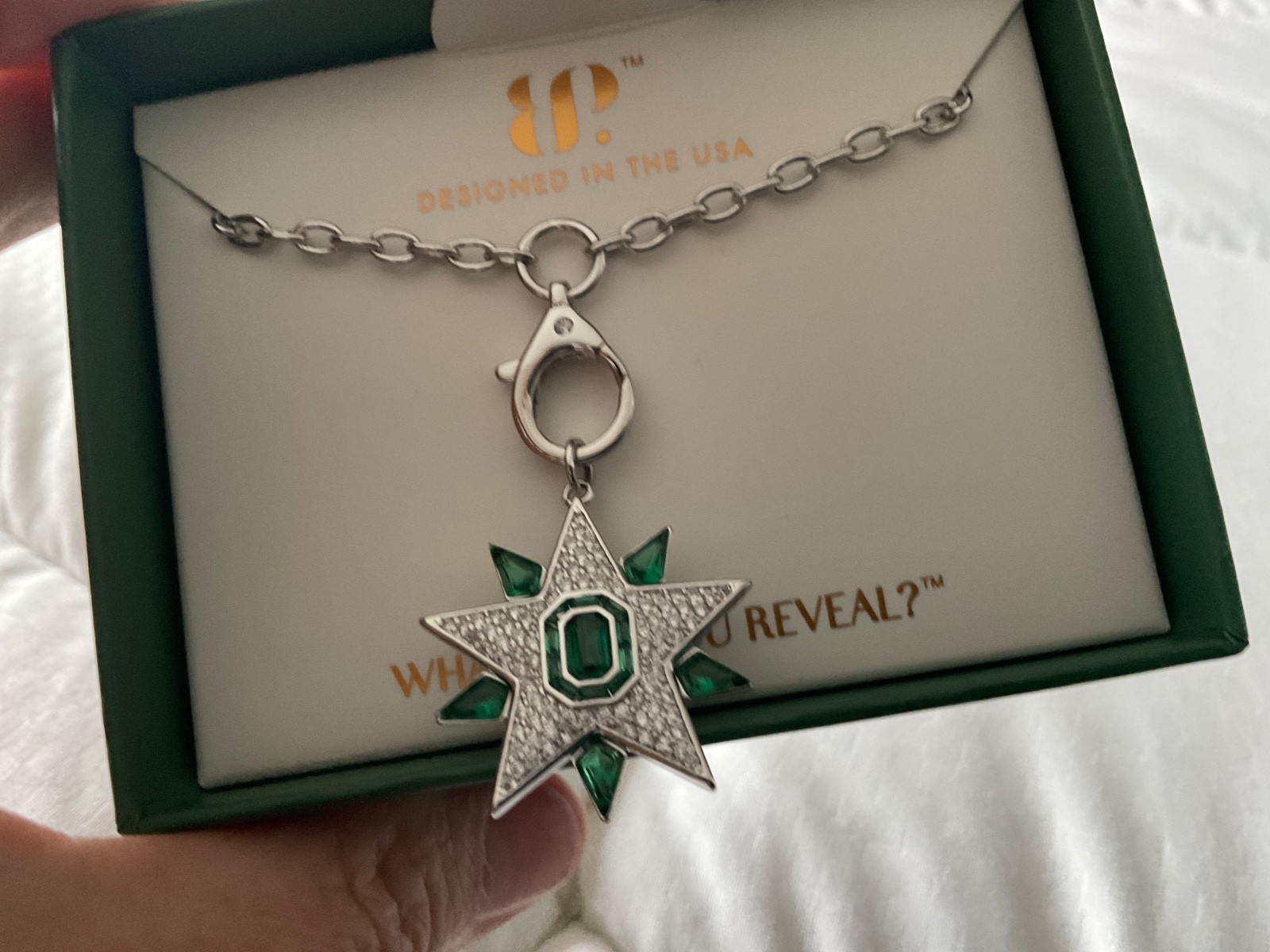 STARLIGHT SPARKLE Emerald (Star) Necklace RHODIUM Bomb Party May Birthday 2026