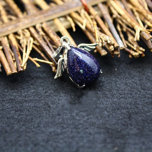 25*24mm Natural Stone Crystal Gemstone Angel Wing Pendant Unisex Adult Jewelry