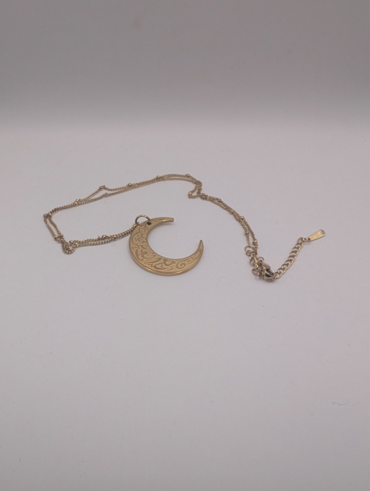 18K Gold Plated Crescent Moon Necklace Quran 94:5 Islamic Jewelry 20 Inch