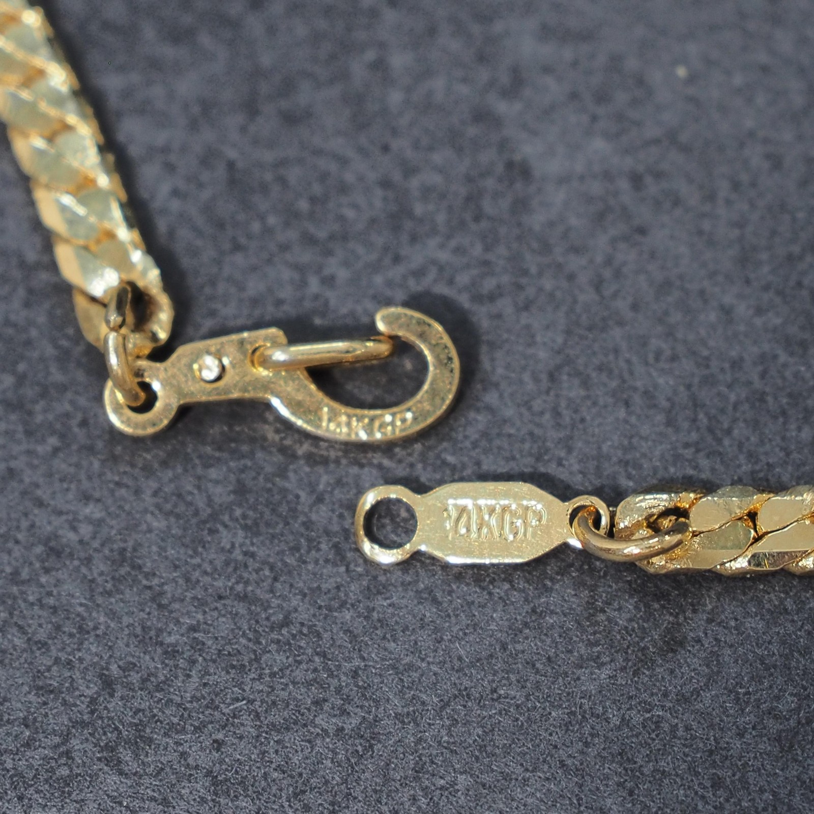 14K Gold Plated Flat Curb Chain Necklace Set 30″ 18″ Lobster Clasp 31g Married