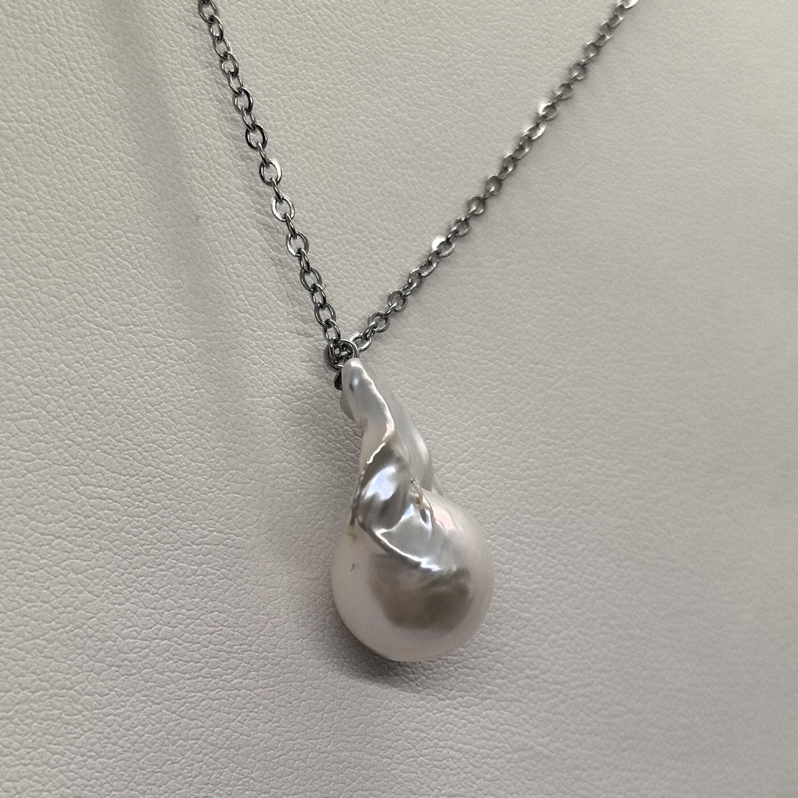 Natural 22mm Baroque Pearl Pendant Necklace Irregular Freshwater Pearl Jewelry