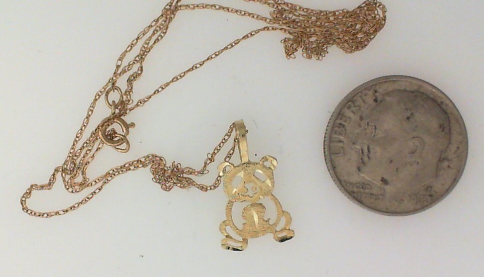 Childs Teddy Bear 14 Kt Gold Pendant & 14 Karat Gold 18″ Necklace