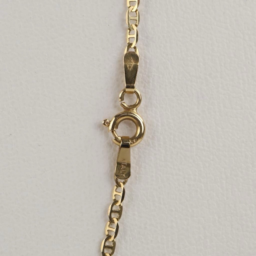 18k Yellow Gold Figaro Chain Necklace with Spring Ring Closure