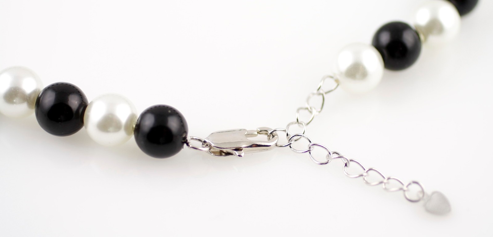 1 Necklace w/Clasp;String Length:18″ (46 CM);Pearl (Imitation) Size:6mm to 22mm
