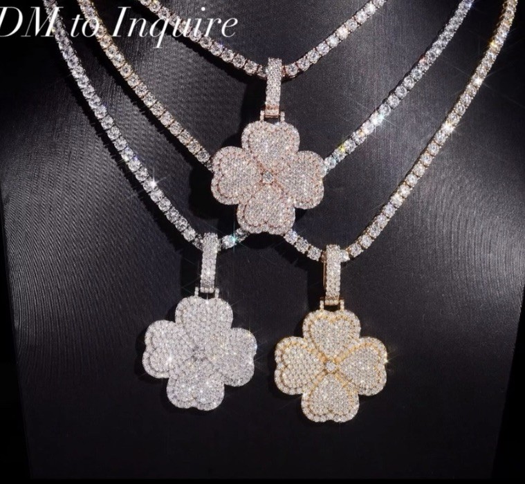Silver Tone Pavé Iced Out Round Engraved Photo Pendant Rope Chain Necklace