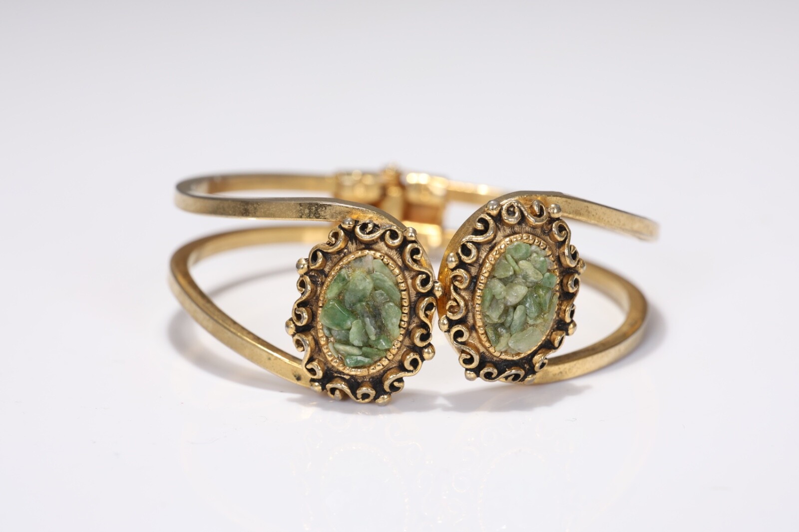 Vintage Jade Flower Gold Tone Clamper Cuff Bracelet