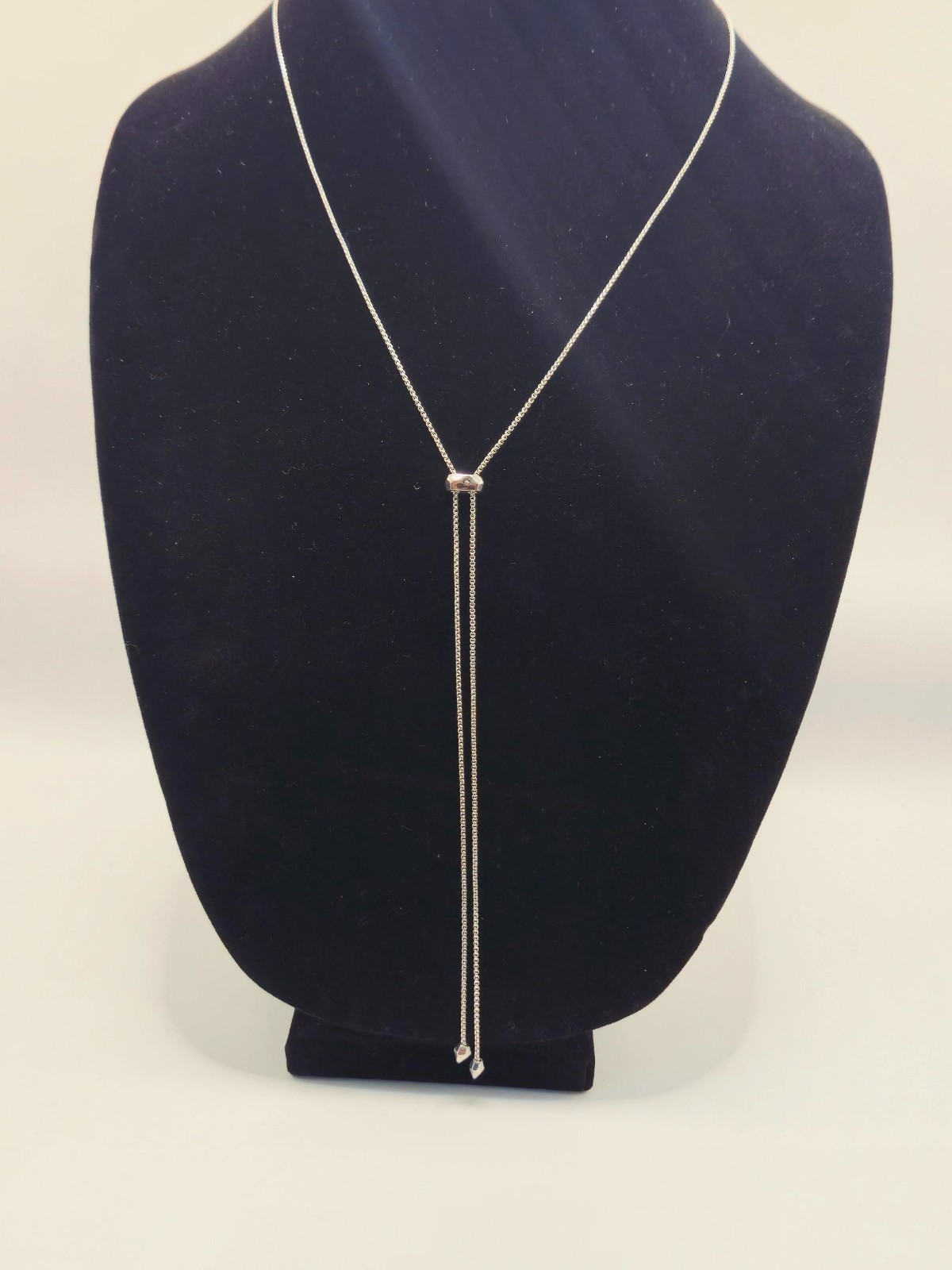 Kendra Scott Sophee Diamond Shaped Pendant Necklace Silver Tone Chain Minimalist