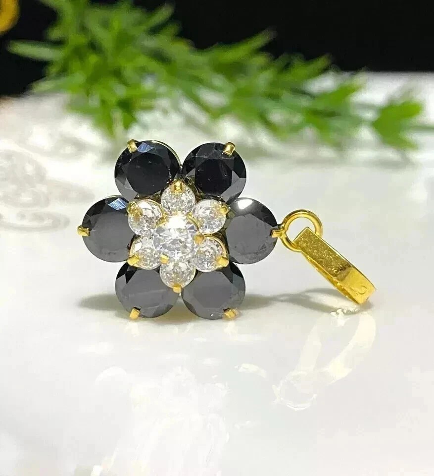 2Ct Round Cut Simulated Black Diamond Flower Pendant In 14K Yellow Gold Plated