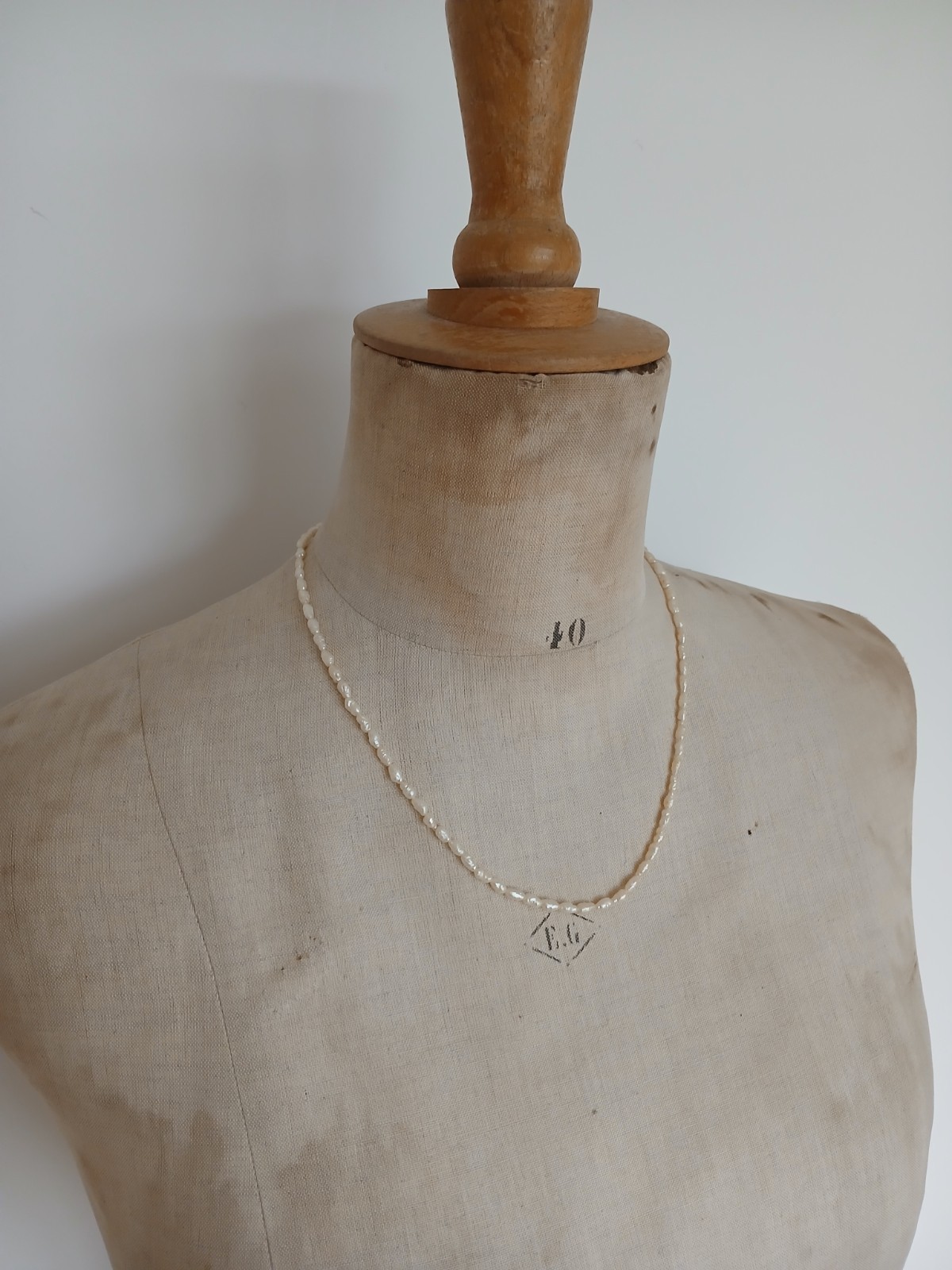 GOLD PLATED STERLING SILVER & WHITE SEED PEARL NECKLACE -HALLMARKED JKa -18 INCH