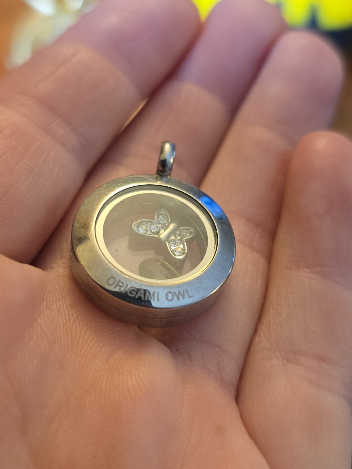Origami Owl Locket Silver Modern Hinged Rhinestone Butterfly Charm Green Heart
