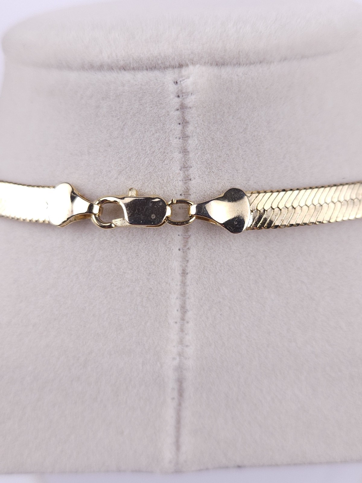 Goldtone 5.6mm Flat Herringbone 30″ Chain Necklace