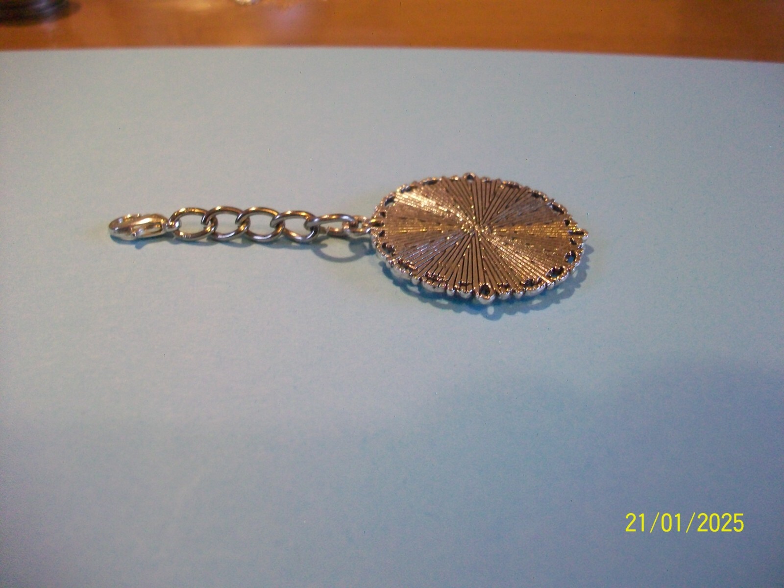 HALF PENNY – BRITANNIA – LIMITED EDITION – SILVER CASED PENDANT – 1917 to 1936