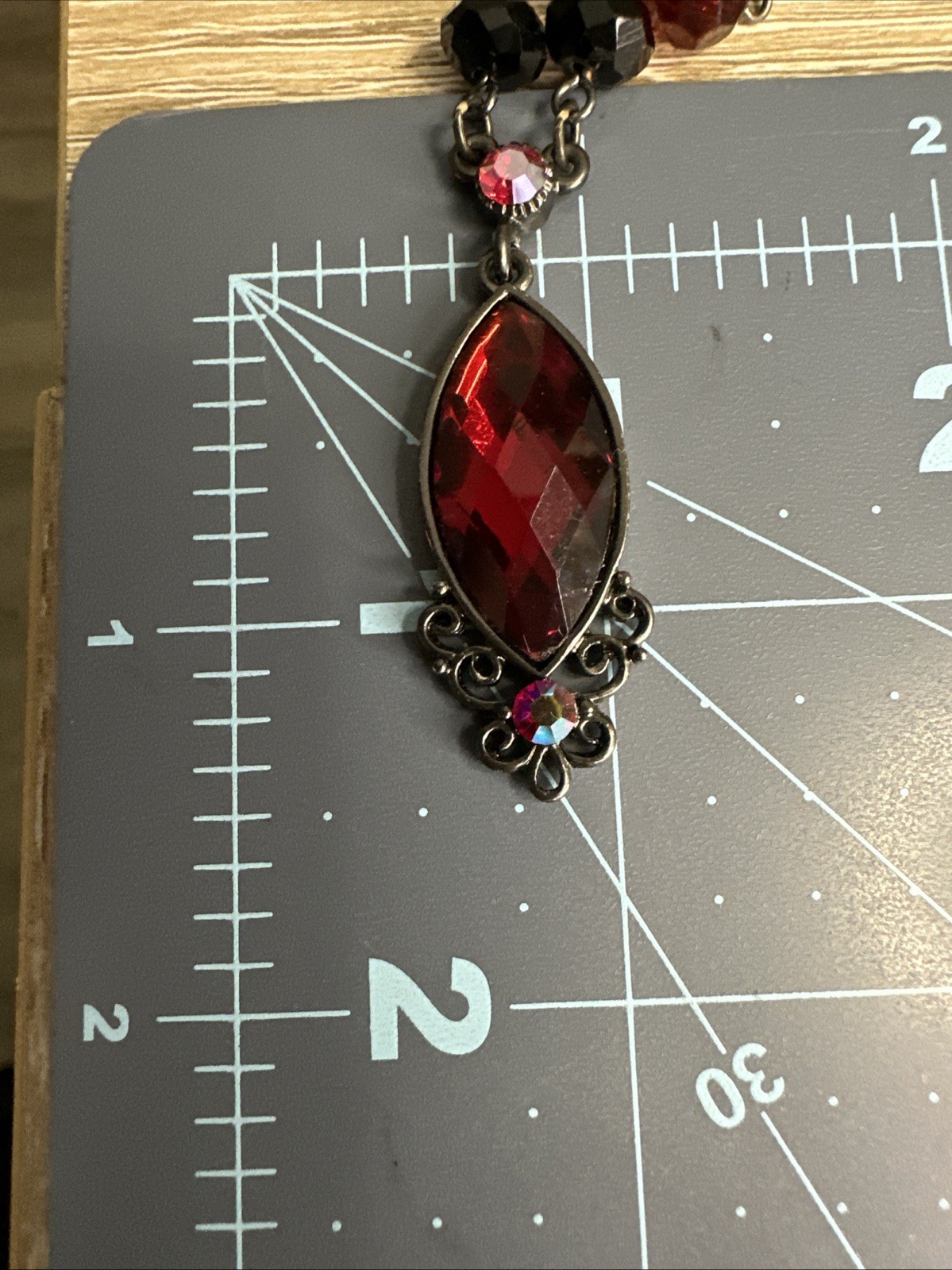 1928 Brand Beauty Red And Gunmetal Necklace Branded 16+3in Extension 103