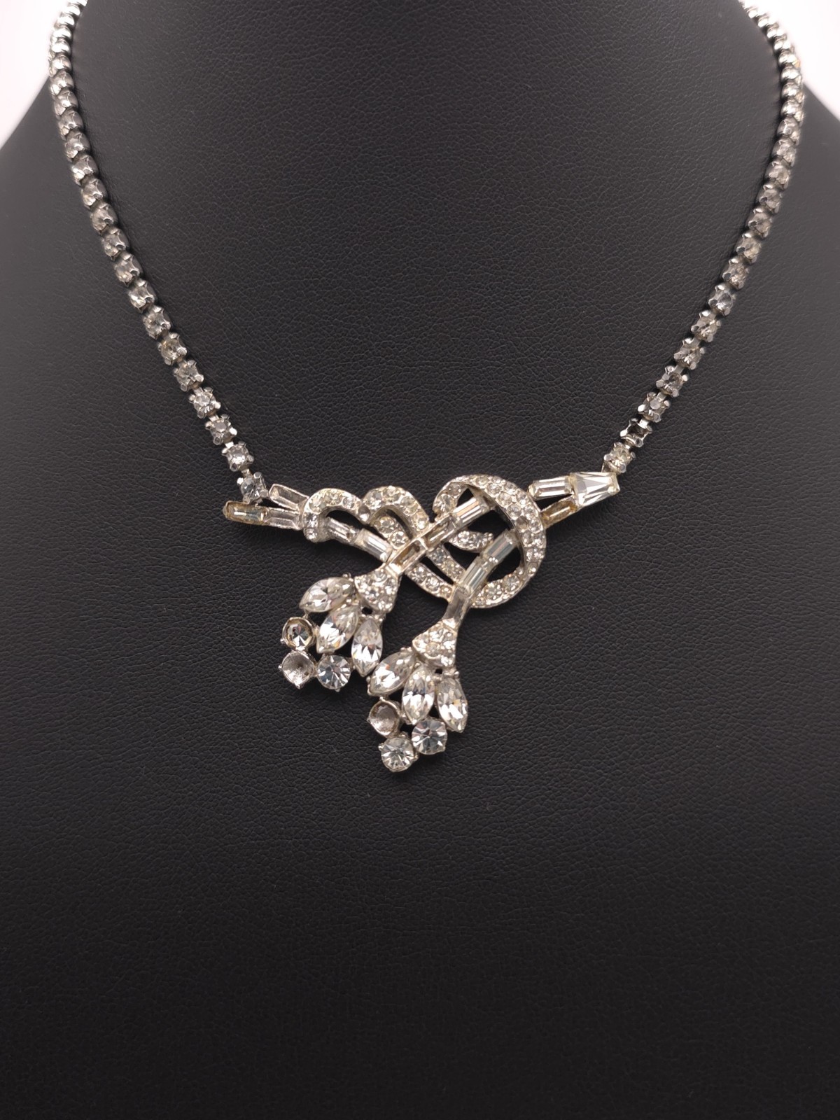 Vintage Silver Tone Rhinestone Bow Pendant Tennis Chain Necklace (Missing Stone)