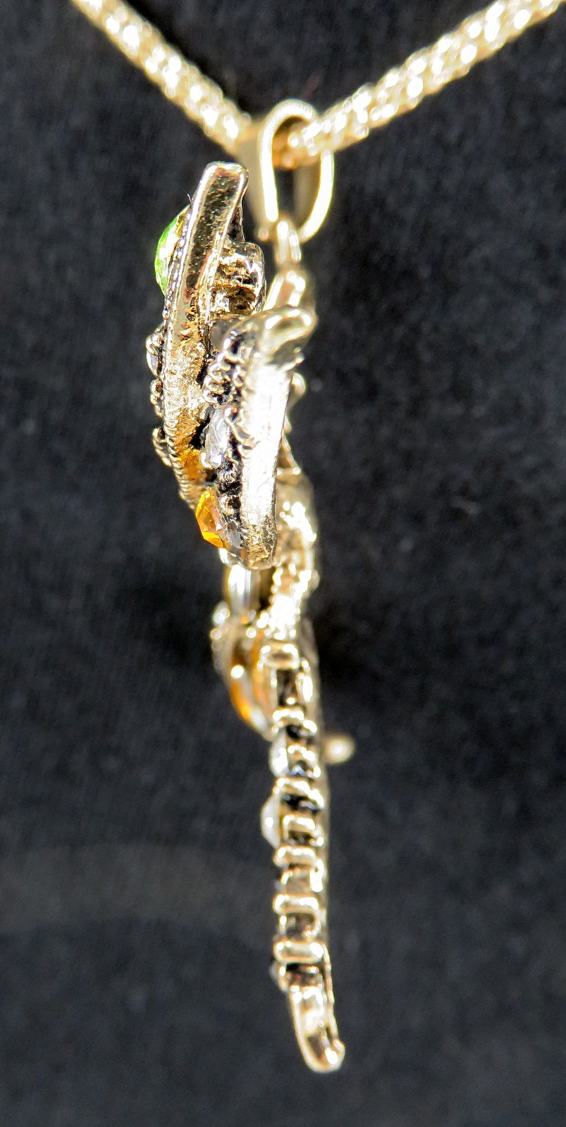 NWT-Betsey Johnson Topaz & Green Crystal Dragonfly Pendant on Goldtone Necklace