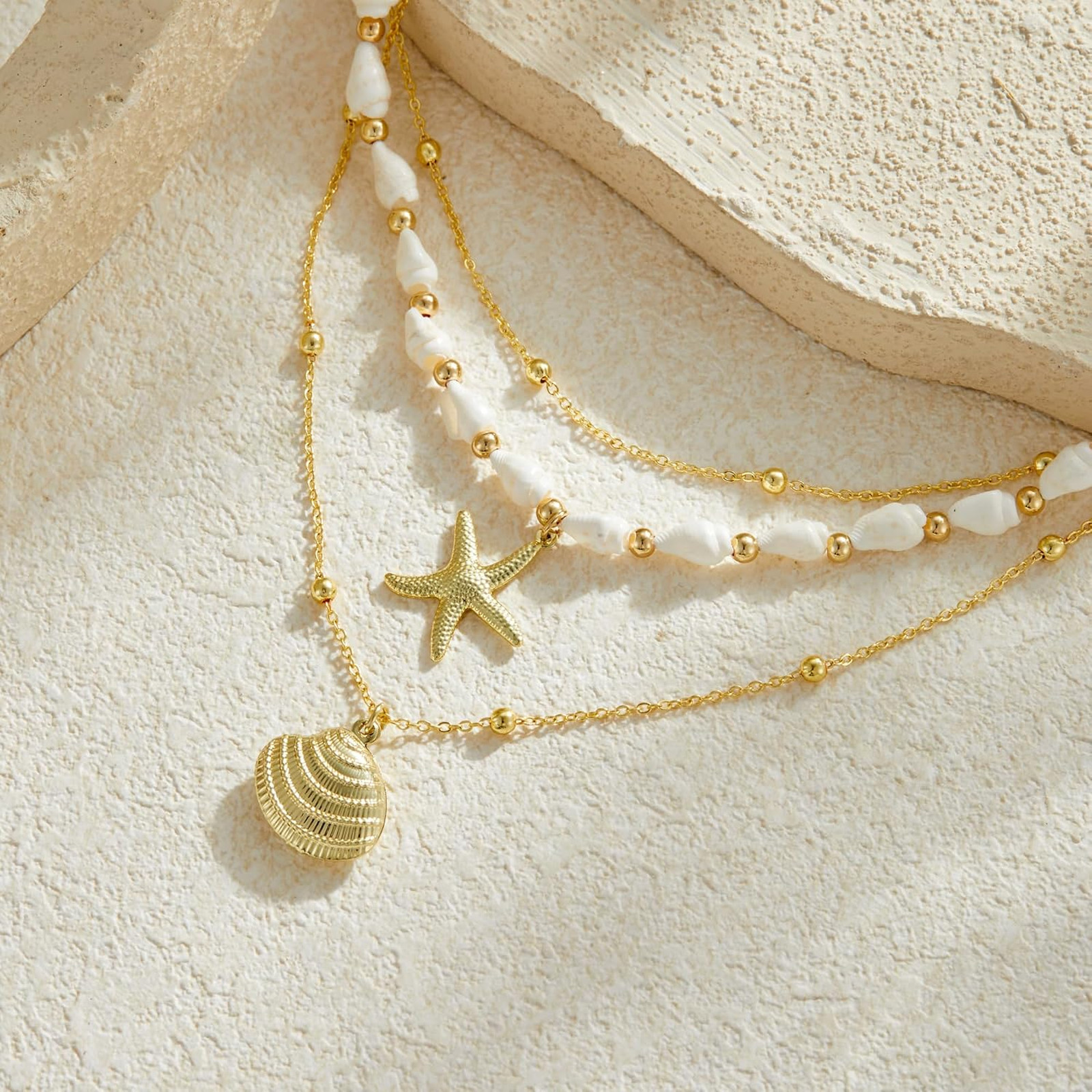 Seashell Necklace for Women Conch Shell Starfish Pearl Pendant Dainty Beach