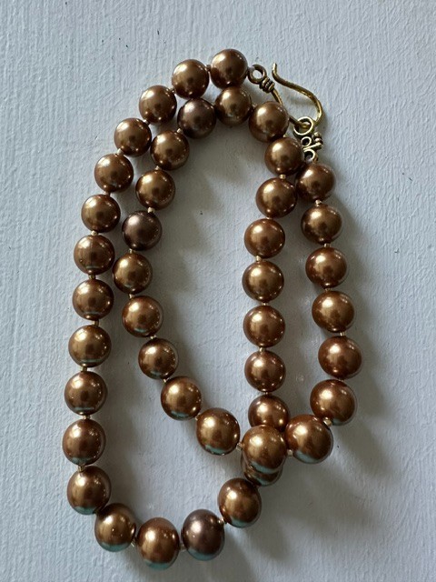 Beautiful Round Mocha 10 mm Faux Pearls Elegant 19″ Necklace.