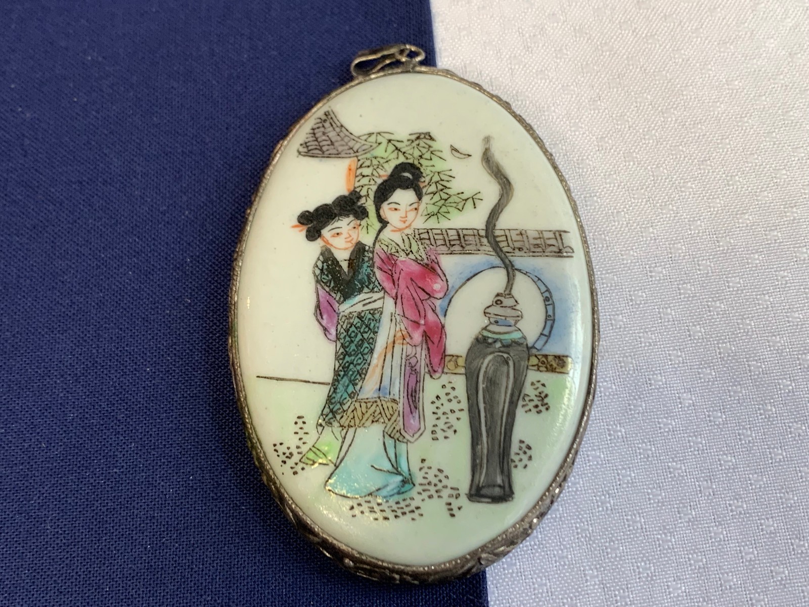 Hand Painted Asian Ladies Pendant Fashion Jewelry Porcelain Beijing China