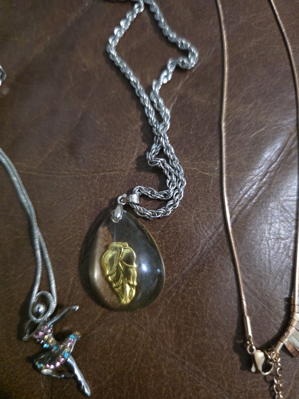 3 Necklaces Fashion Pre-owned