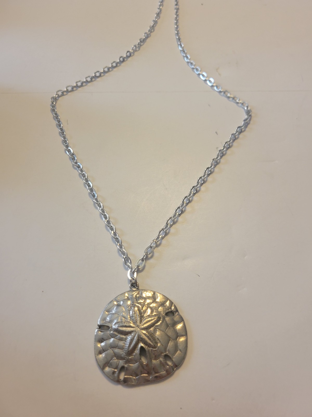 Vtg Sand Dollar Starfish Necklace Silver Tone Long Chain 16″ Beach Coastal