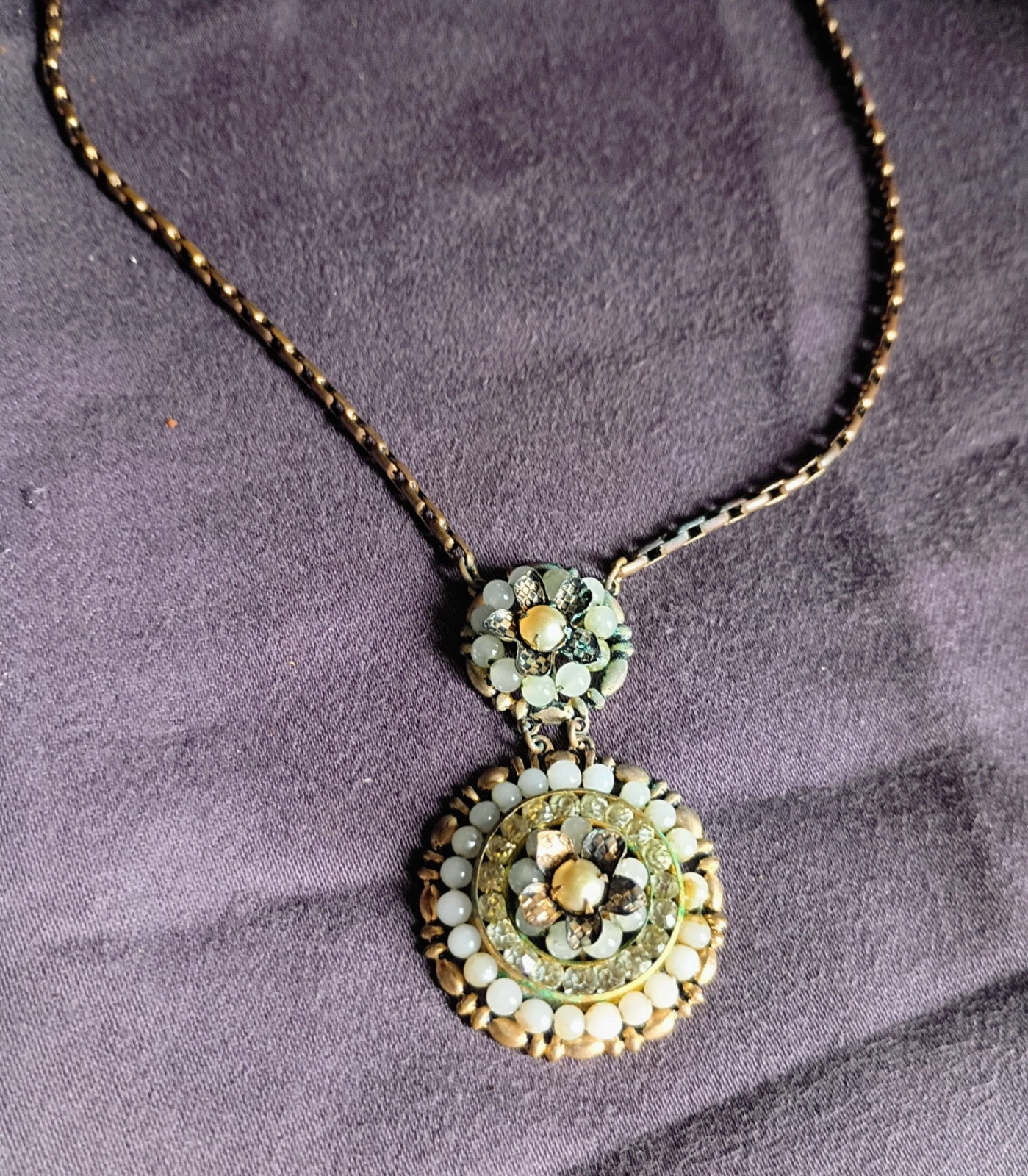 DESIGNER INSPIRED GOLD TONE METAL BEAD & RHINESTONE PENDANT CHAIN NECKLACE