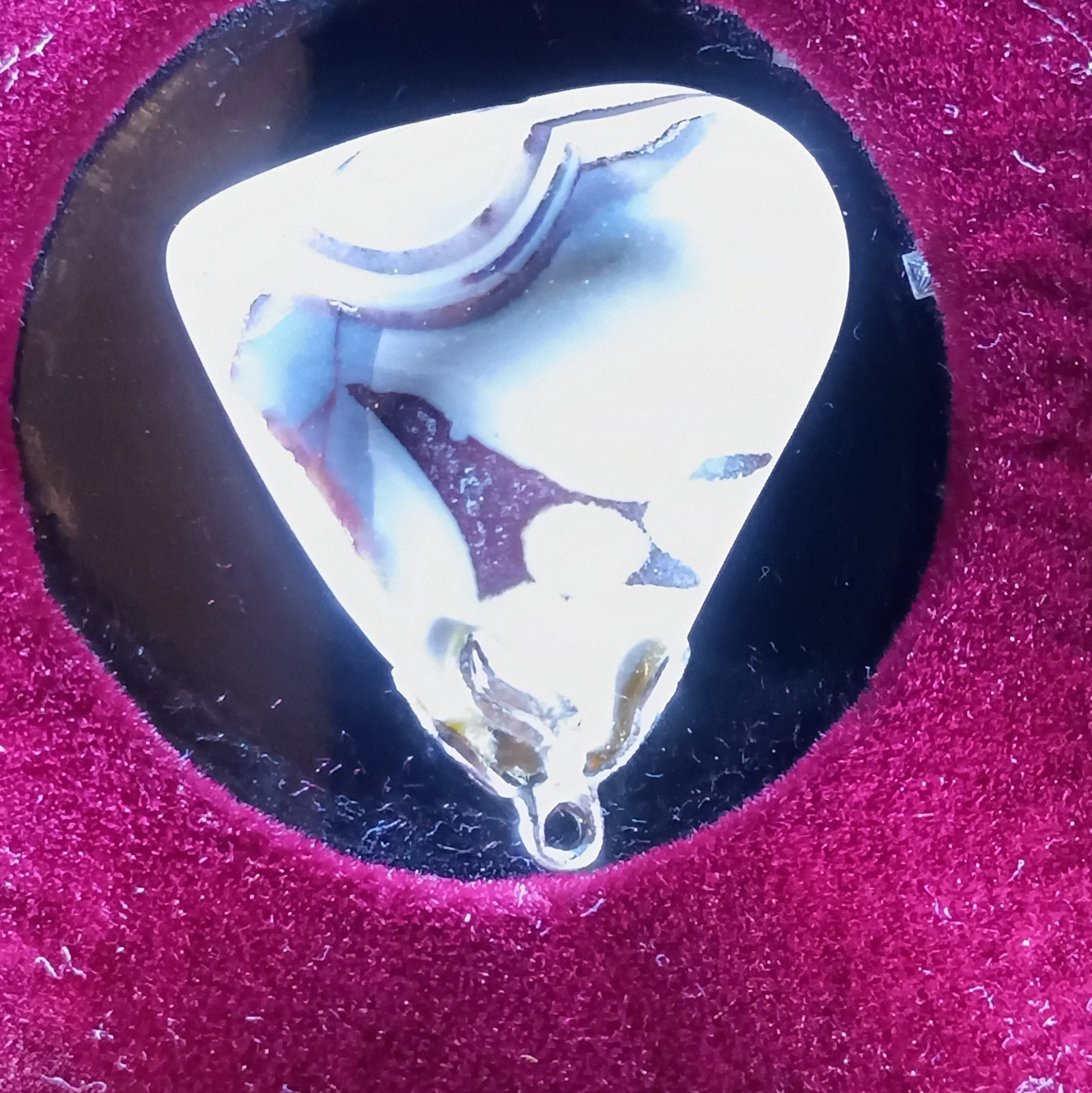 Freeform Agate Pendant Bezel Set Gold Tone Bail White Gray Brown Stone