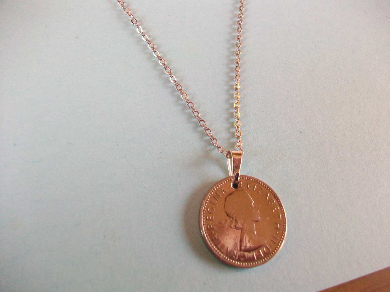 SHILLING COIN – ENGLISH – SILVER FINE LINK CHAIN PENDANT NECKLACE – 1953 to 1965