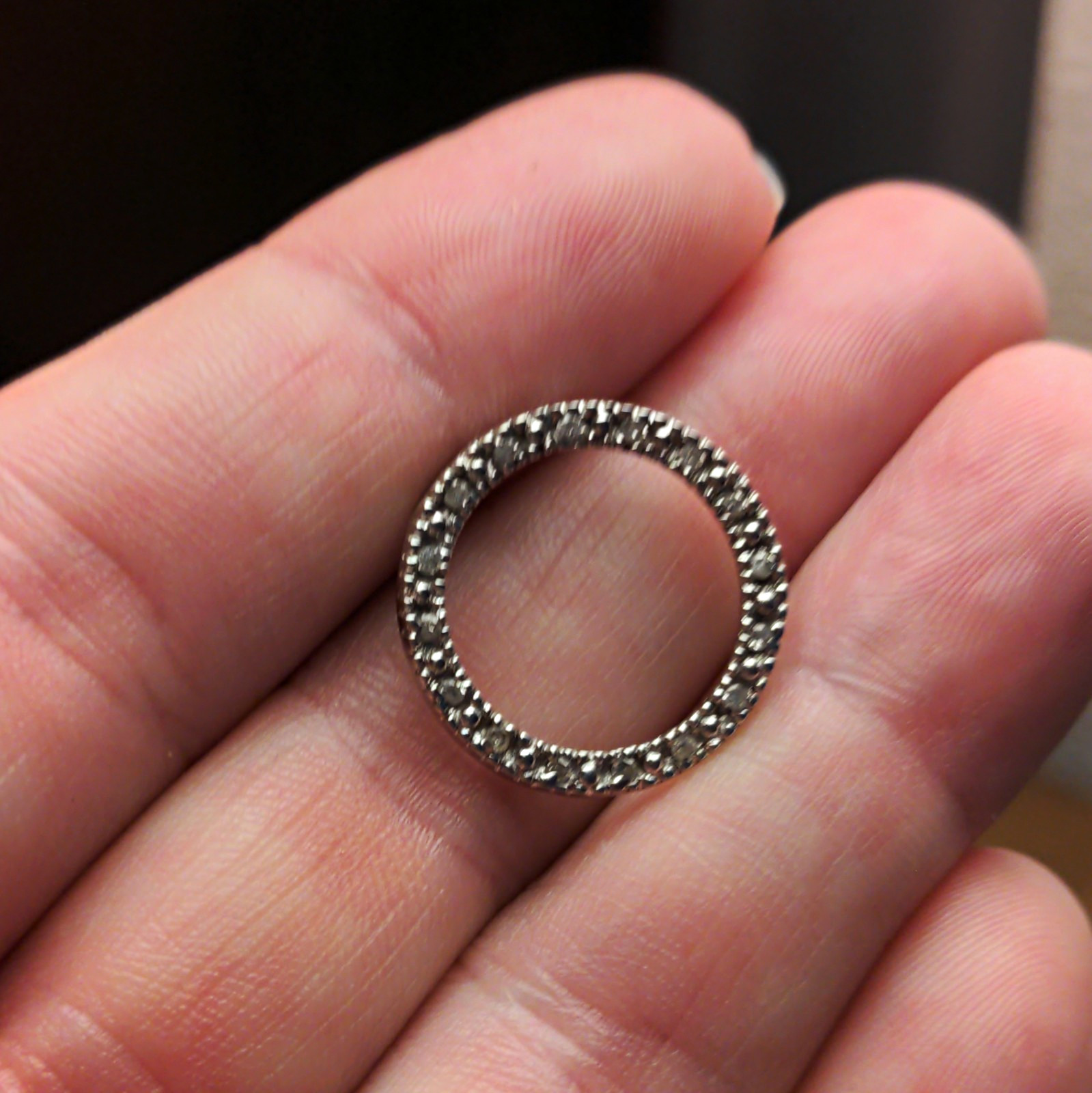 Gold Diamond Circle