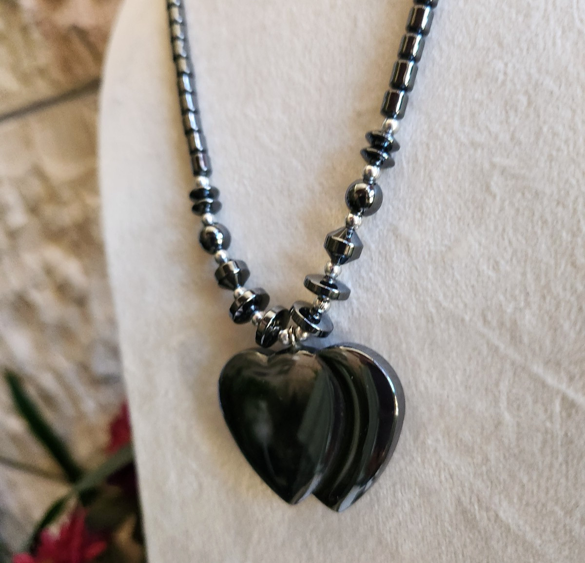 Natural Hematite Stone Double Heart Pendant Necklace Metallic Gray Beaded Chain