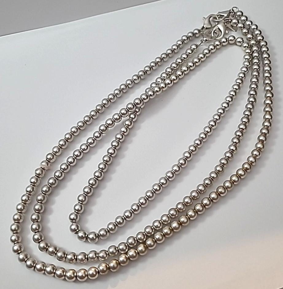 Canvas Brand Beaded Necklace Gray 2 Strands 20″ 32″ Elastic Double Lobster Clasp