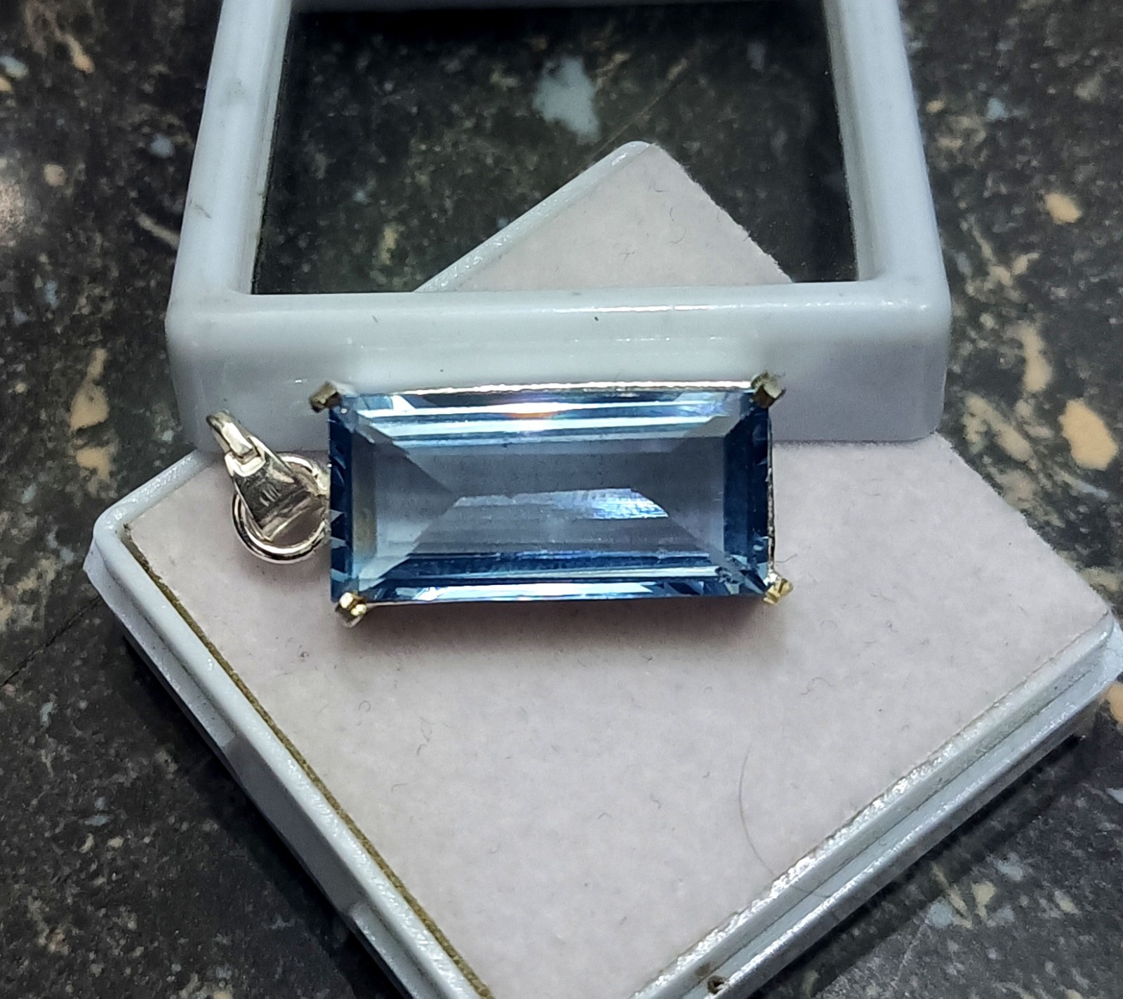 Luxury Santa Maria Blue Aquamarine Pendant 26 Ct Certified 925 Silver
