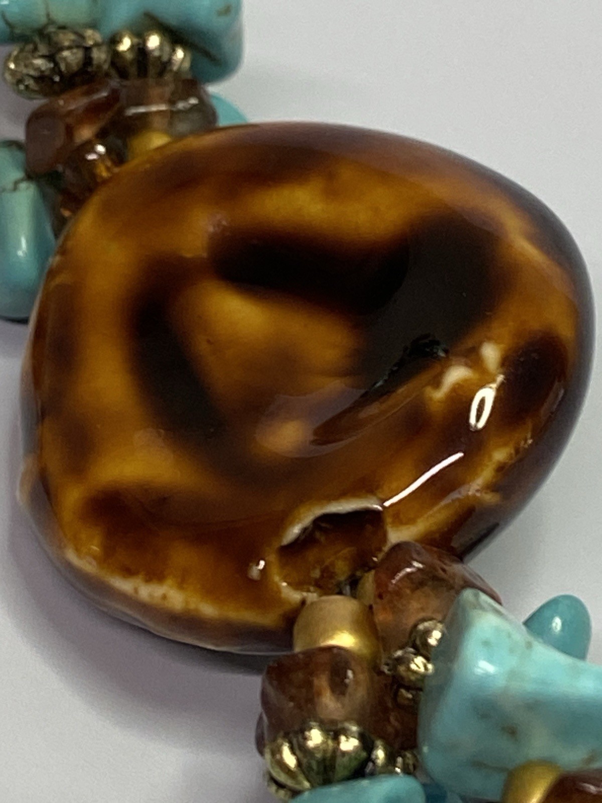 CYNTHIA GALE Turquoise Chip Multi-Strand Choker w/ Tortoise-Look Pendant 16–20in